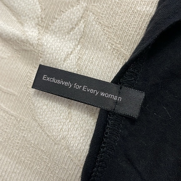 Fashion T-shirt - Picture 8 of 9